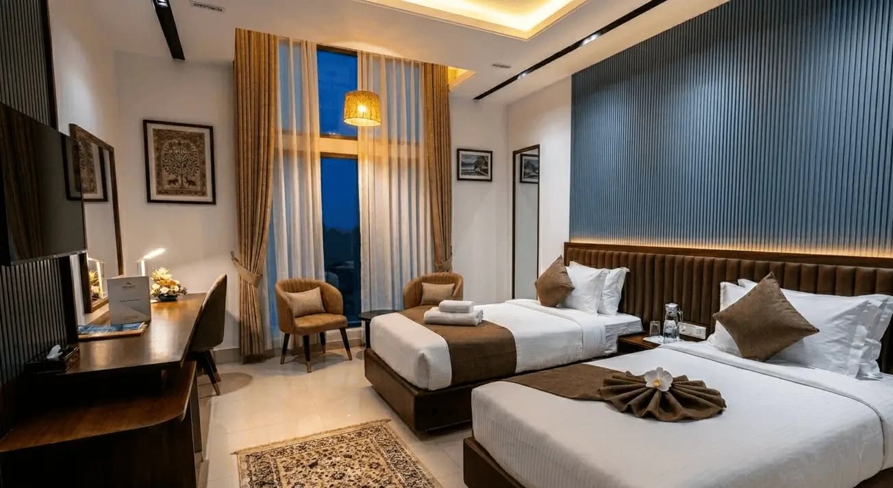 Queen Deluxe Room
